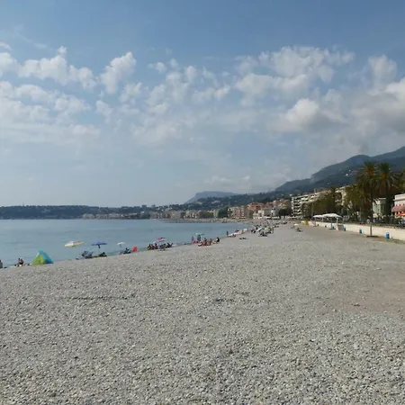 Mediterranee Διαμέρισμα *
